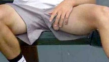 andy-roddick-dickslip-02.jpg