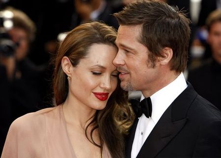 brad-angelina-happy.jpg