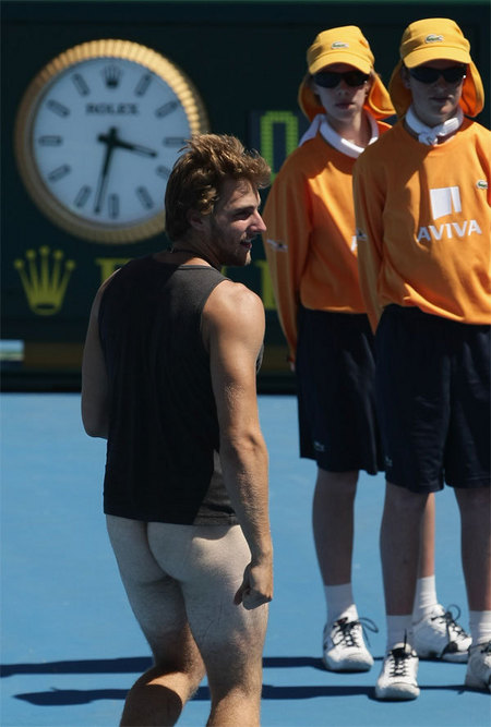 chazza86-StreakerAustralianOpen_012309.jpg