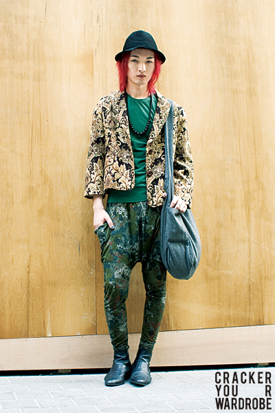 cracker-wardrobe-01.jpg