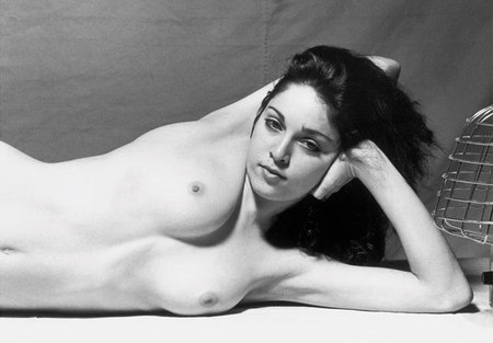 img-mg---madonna-nudes-3_131241515866.jpg
