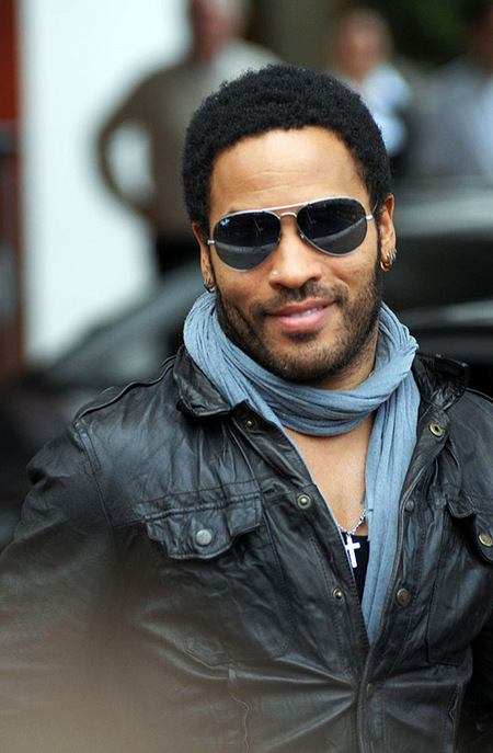 lenny-kravitz-portrait-2009.jpg