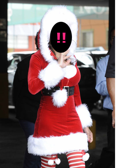 mystery-scary-claus.jpg