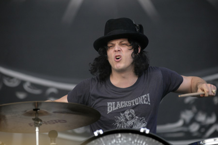 20100714-deadweatherlive-450.jpg