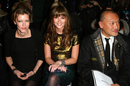 Proenza+Schouler+Front+Row+Fall+09+MBFW+PzYBpjcvZZsl.jpg