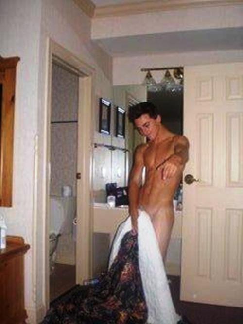 panicnaked.jpg