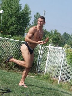 paul-bissonnette-shirtless-03.jpg