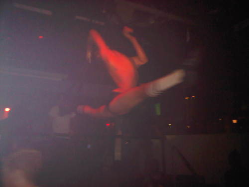 splash-contortionist-gogo-boy-04.jpg