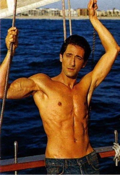 adrien-brody-ripped03.jpg