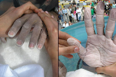 blaine-hand01.jpg