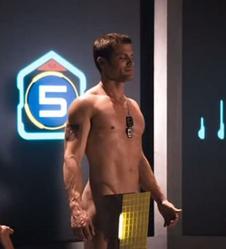 casper-naked6.jpg