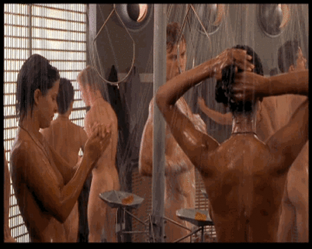 casper-shower.gif