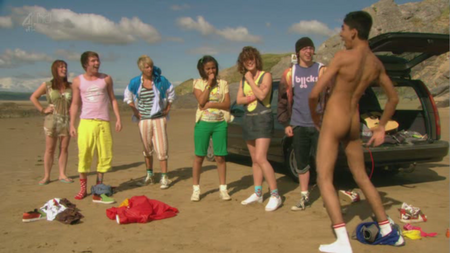 dev-patel-nude-04.png