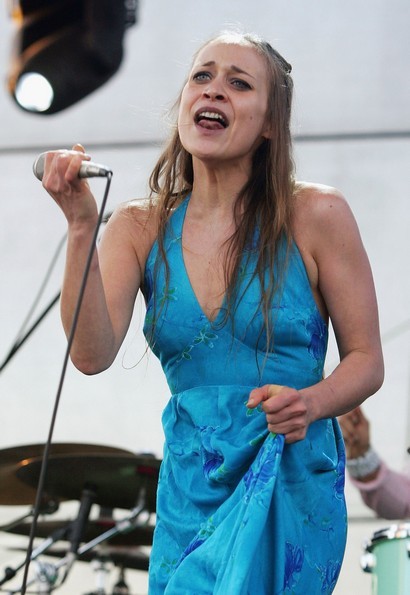 fiona-apple-scary01.jpg