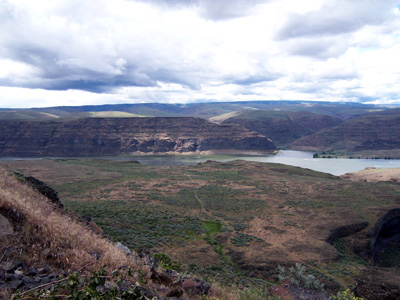 gorge02.jpg