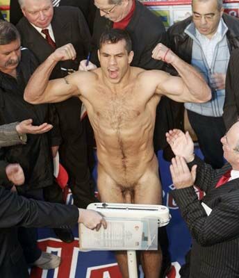 hugo-hernan-garay-nude-02.jpg