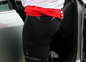 Jake Gyllenhaal sexy spandex bike butt