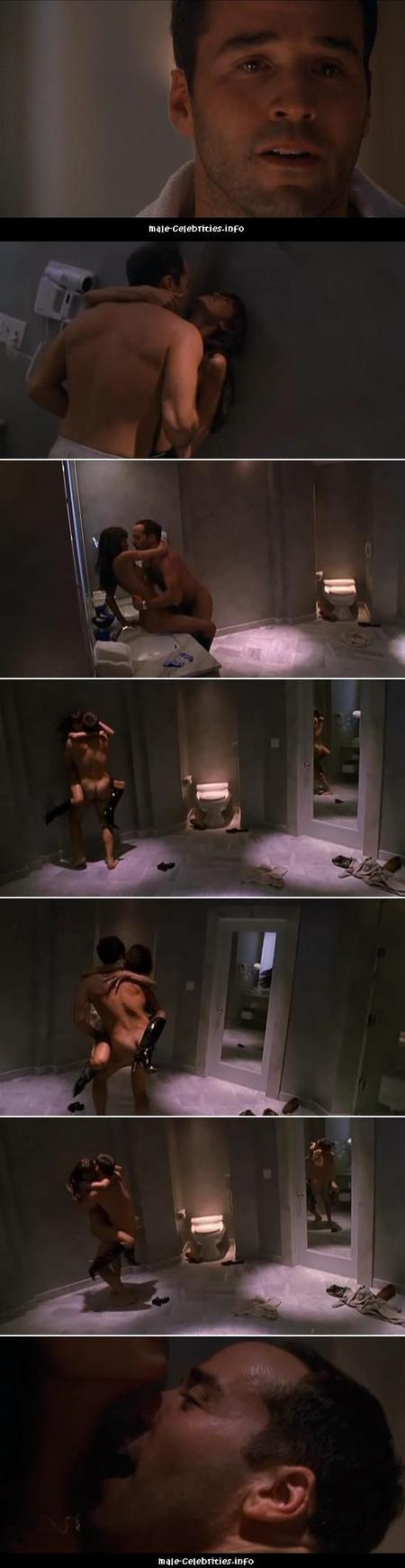 jeremy-piven-nude.JPG