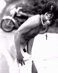 keanu-reeves-nude-06.jpg