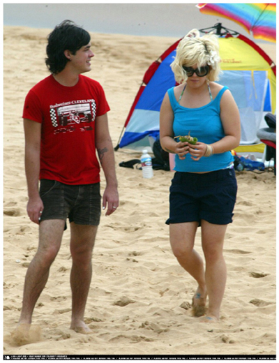Kelly Osbourne Kevin Zegers beach Kelly Osbourne Kevin Zegers beach