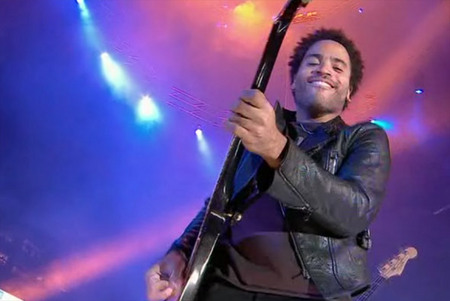 lenny-kravitz-playing.jpg
