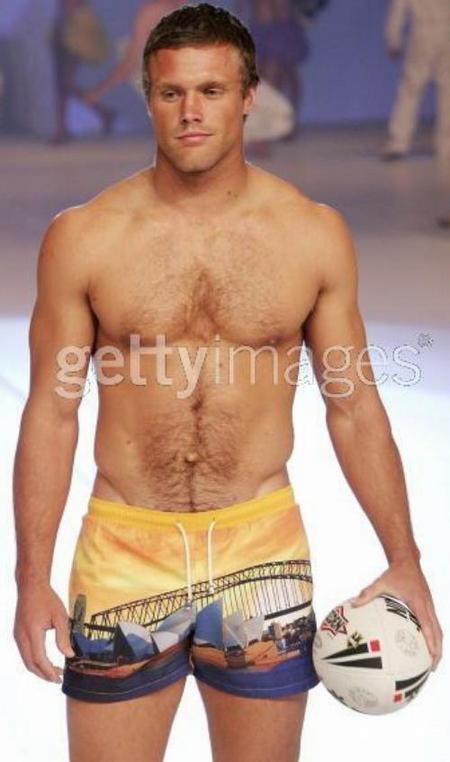nick-youngquest-nude-04.jpg