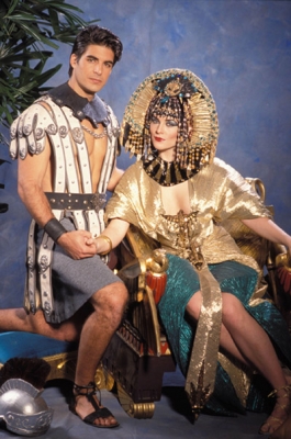 passions-cleopatra.jpg