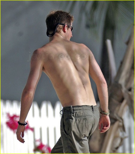 prince-harry-jetski-04.jpg
