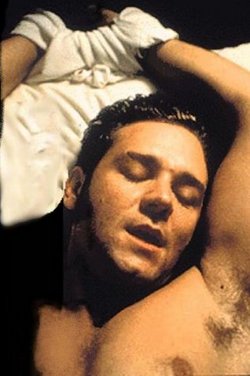 russell-crowe-portrait.jpg