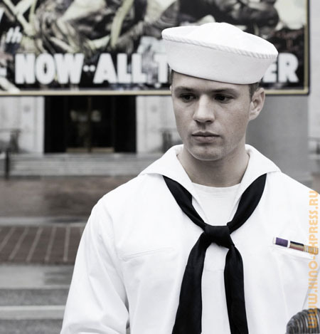 ryan-phillippe-flags.jpg
