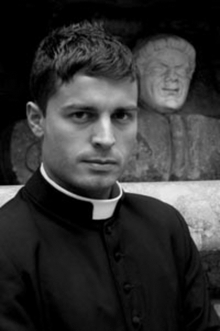 sexy-priest01.gif