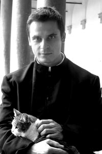 sexy-priest04.gif
