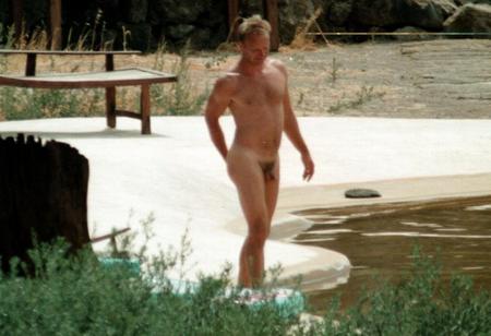 sting-nude02.jpg