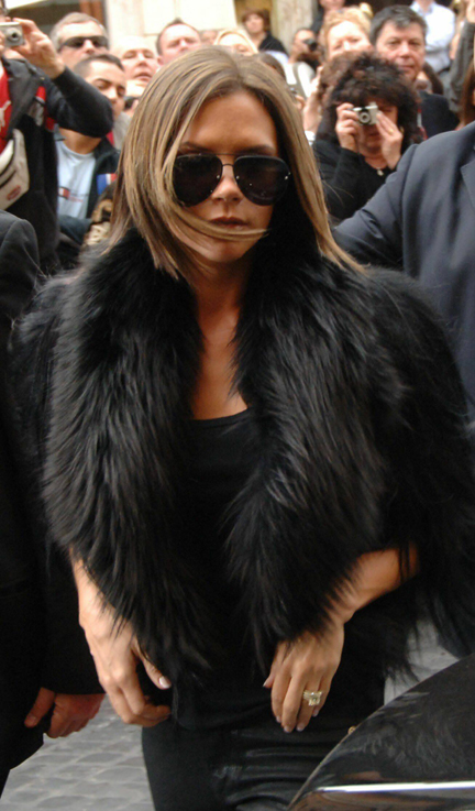 victoria-beckham-monkey-fur01.jpg