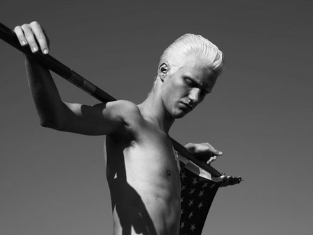 vman-slimane-02.jpg