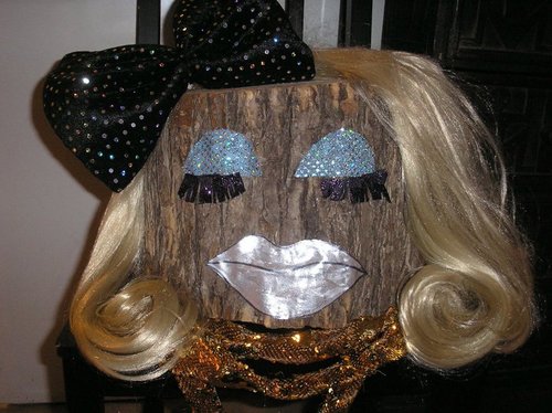 log-lady.jpg