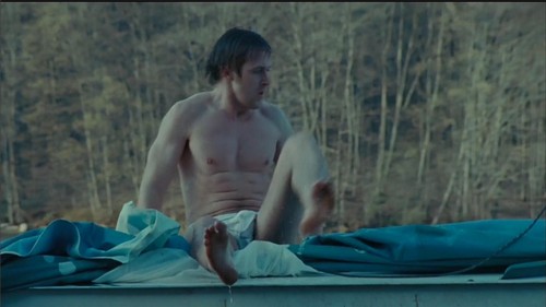 ryan-gosling-all-good-things-bulge-06.jpg