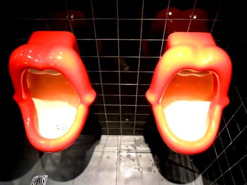 toilet.jpg