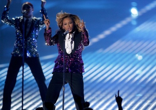 mtvvma5.jpg
