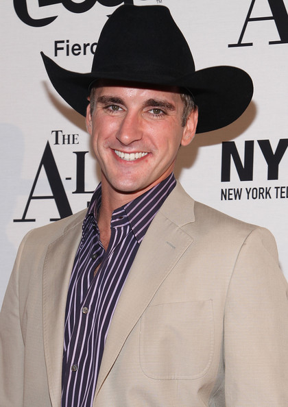 Levi+Crocker+2011+New+York+Television+Festival+9lsV5QoanO7l.jpg