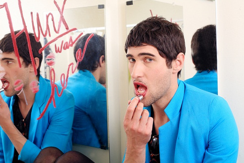 hunx1.jpg