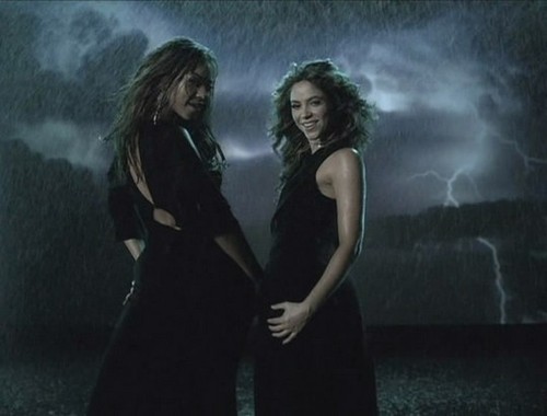 beyonce-shakira-beautiful-liar.jpg