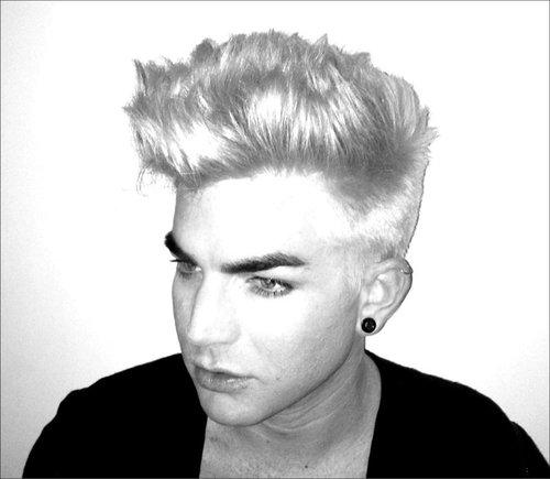 adam-lambert-dyes-his-hair-shows-off-new-look.jpg