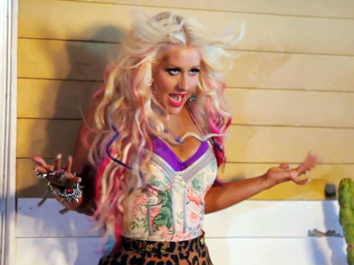 christina-aguilera-your-body-teaser-600x450.jpg