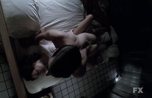 American.Horror.Story.S02E07.720p.HDTV.X264-DIMENSION_05-44-11_.JPG