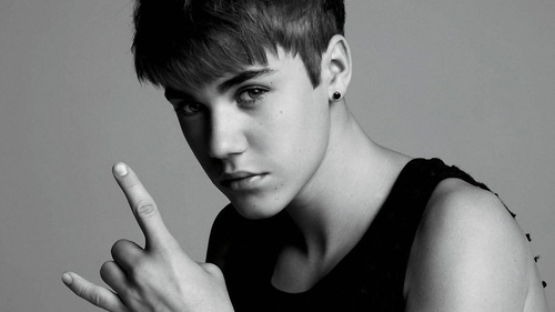 justin-bieber2012_1280x1024_.jpg