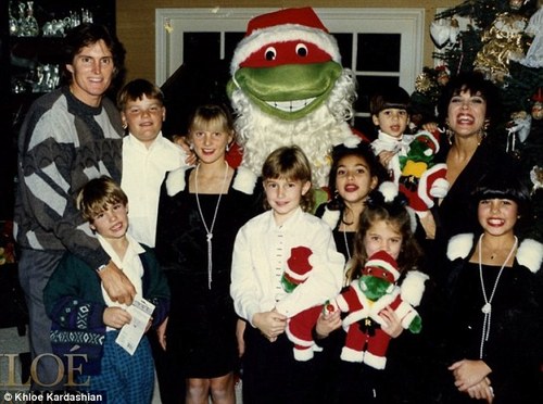 kardashian christmas.jpg