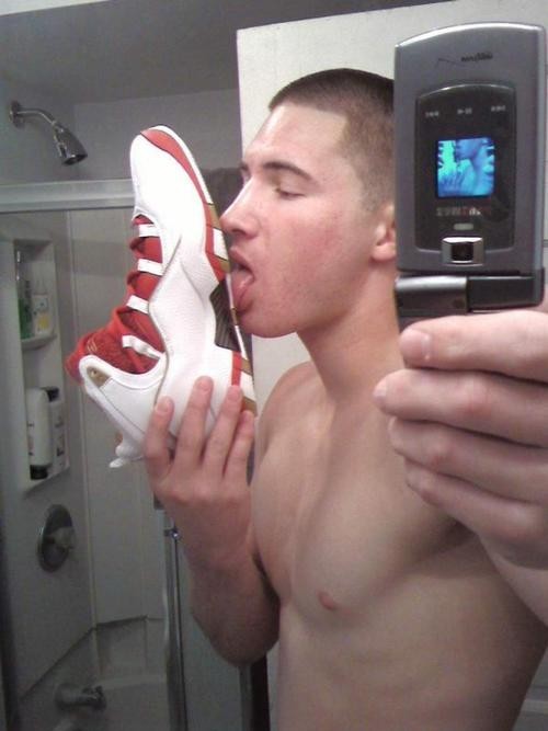 sneaker_1025515.jpg