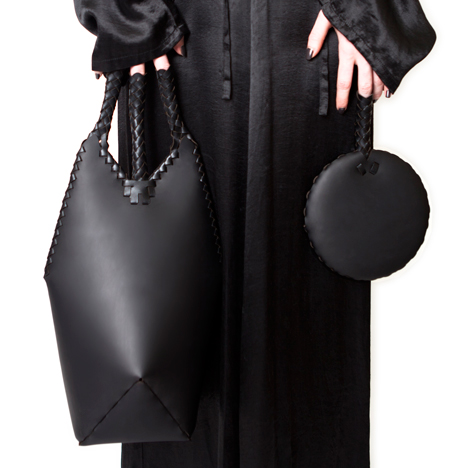dezeen_Finger-Trap-handbags-by-James-Piatt_3.jpg