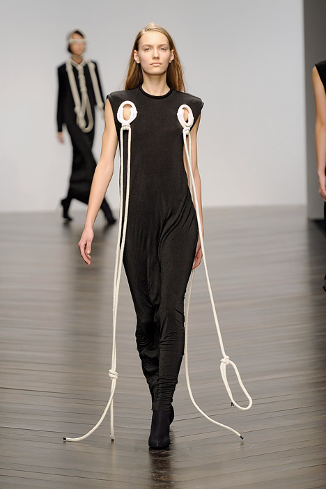 dezeen_Autumn-Winter-2013-collection-by-Eilish-Macintosh_10.jpg